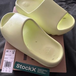 Yeezy Slides